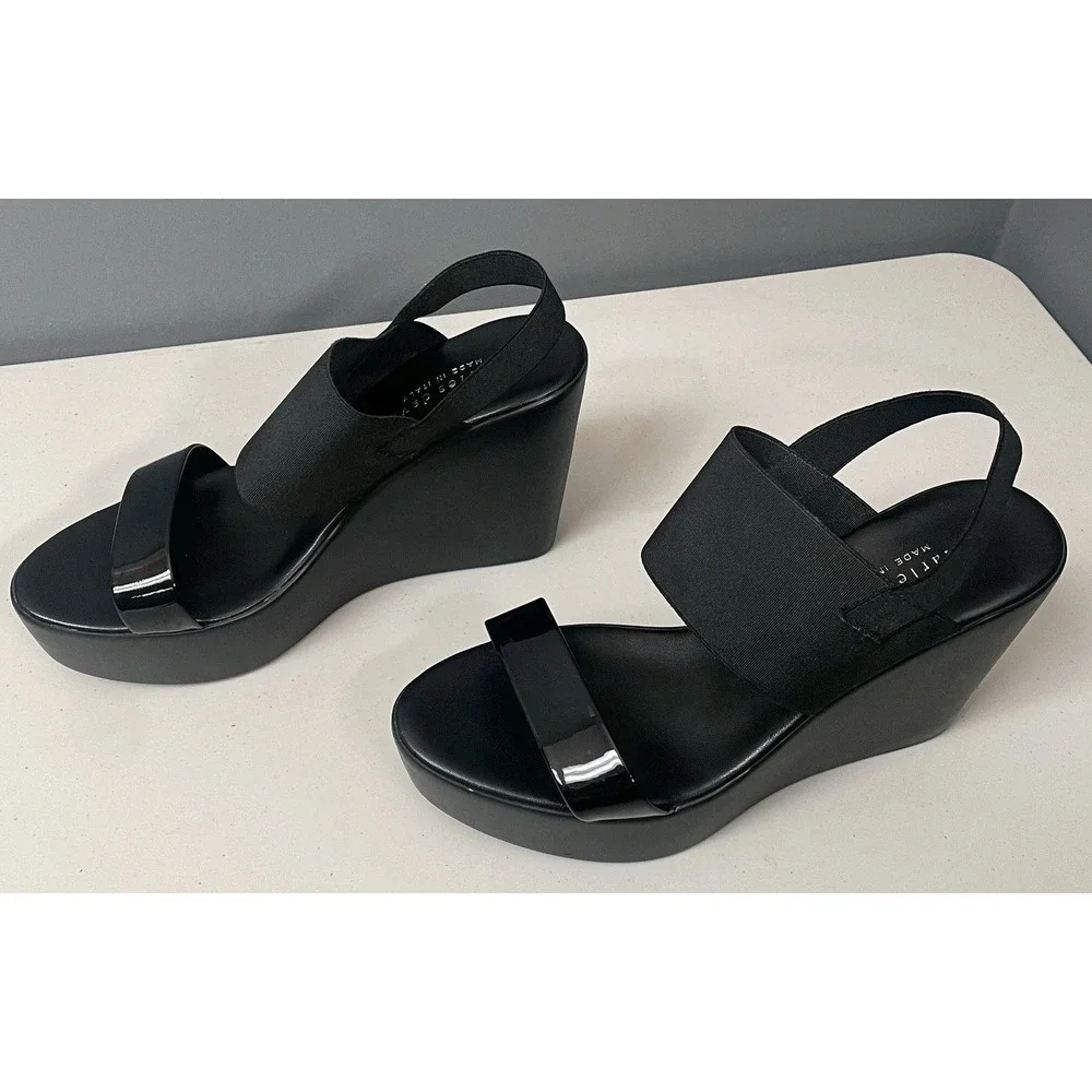 Charles David Womens 10 Black Ankle Strap Patent Leather Wedge Sandal Minimalist